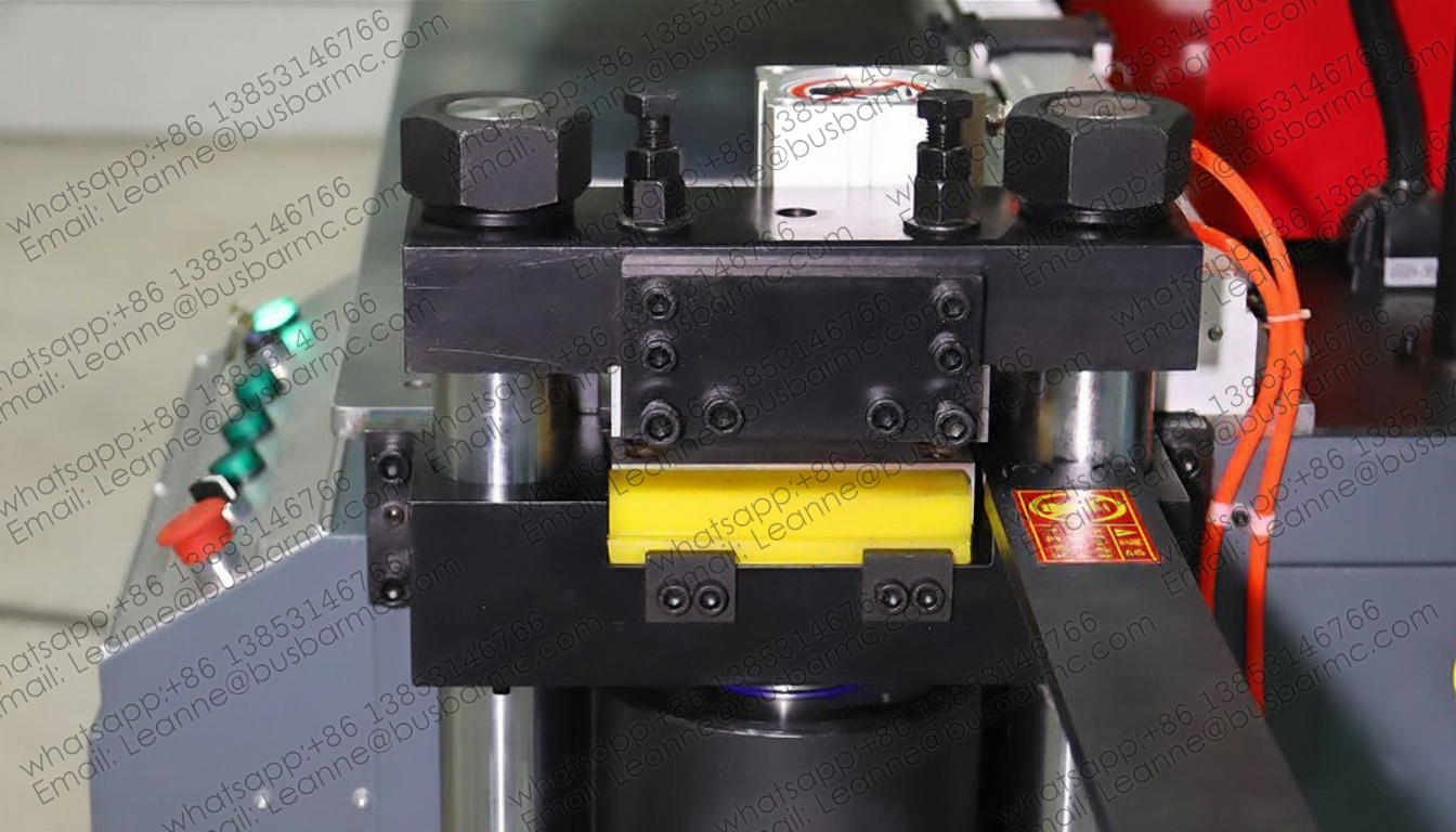 เครื่องแปรรูปทองแดง CNC รุ่น 803U-3-C