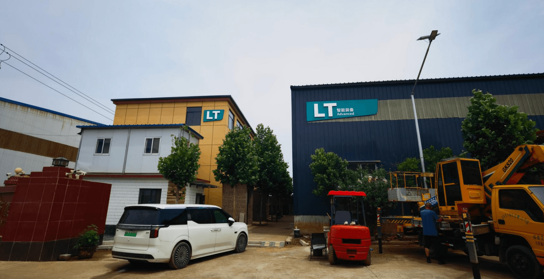 Making the Best CNC busbar machines